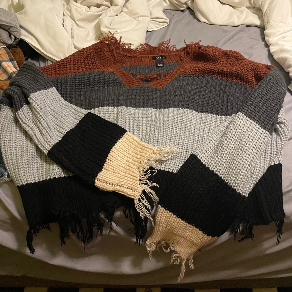 Crop sweater